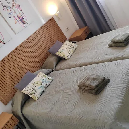 Oasis Royal 3 Piscinas 公寓 *