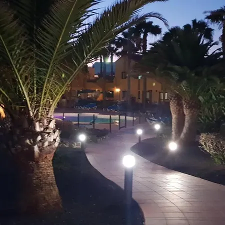 Oasis Royal 3 Piscinas Daire