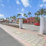 Oasis Royal 3 Piscinas *