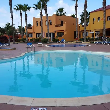 Oasis Royal 3 Piscinas Apartmán